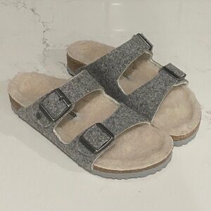Birkenstock Arizona Happy Lamb Shearling Sandals Heather Gray Kids Size 32 NEW